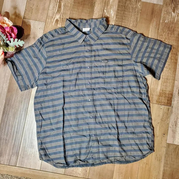 COLUMBIA Men's Graphite Stripe Collared Shirt Size XXL Snap Front Double pocket - Picture 1 of 15
